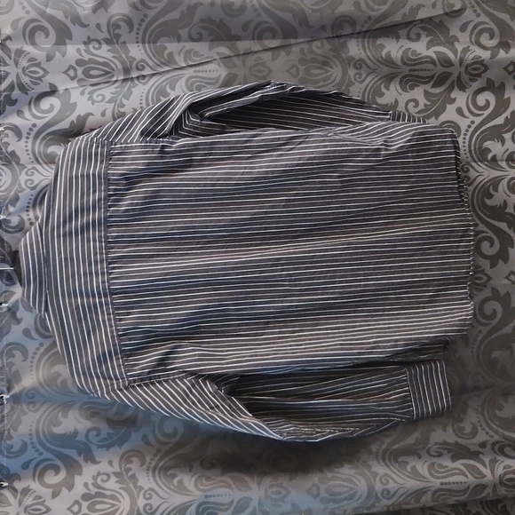 Black pinstriped dress shirt - Picture 2 of 4